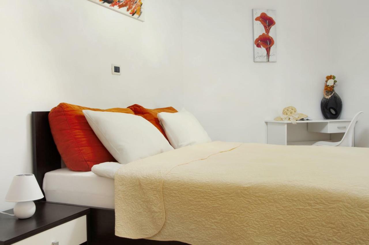 Apartment Kris Umag Kültér fotó